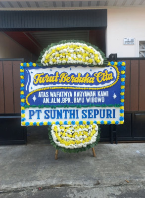 Papan Bunga Duka di Sago
